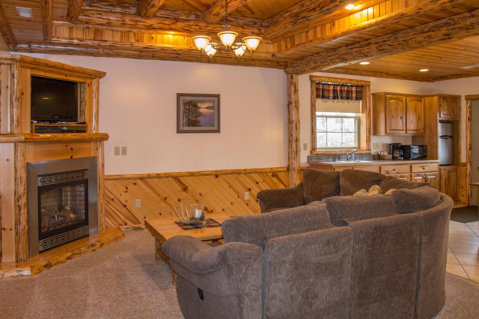 Sojourner'S Lodge & Log Cabin Suites Dundee Экстерьер фото