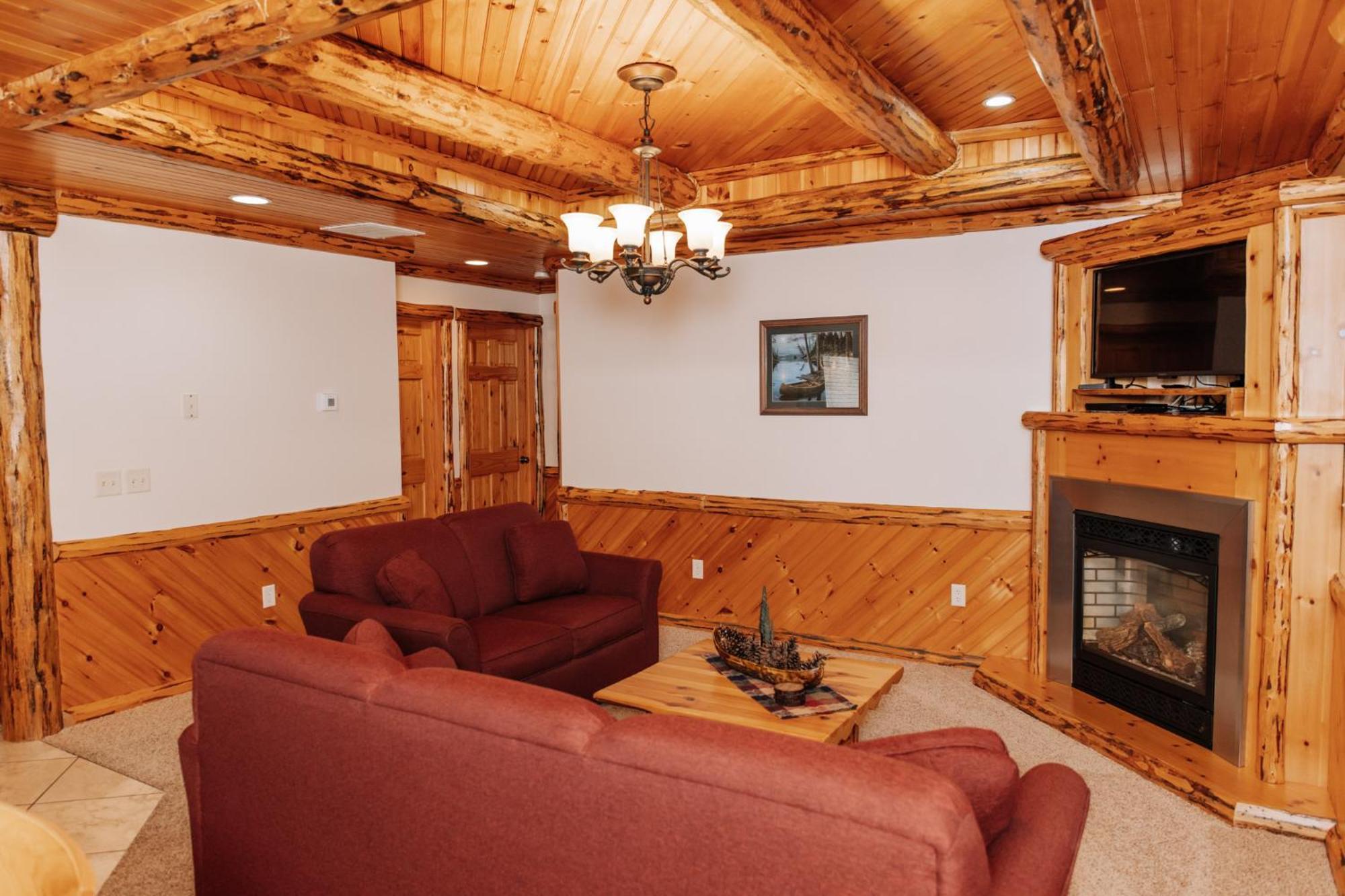 Sojourner'S Lodge & Log Cabin Suites Dundee Экстерьер фото